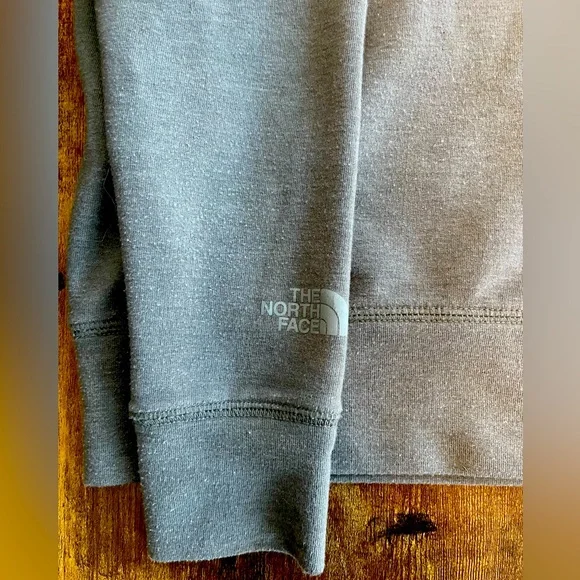 The North Face women’s sweatshirt - size small - Picture 8 of 14